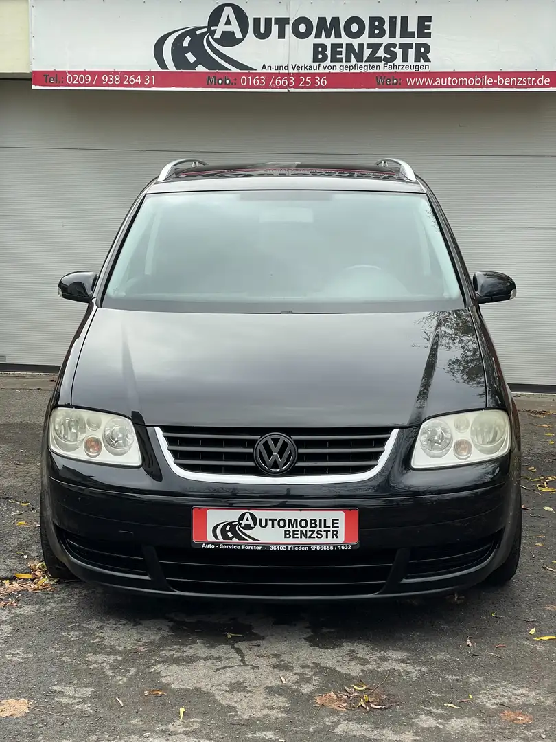 Volkswagen Touran 1.6 FSI Trendline Schwarz - 2