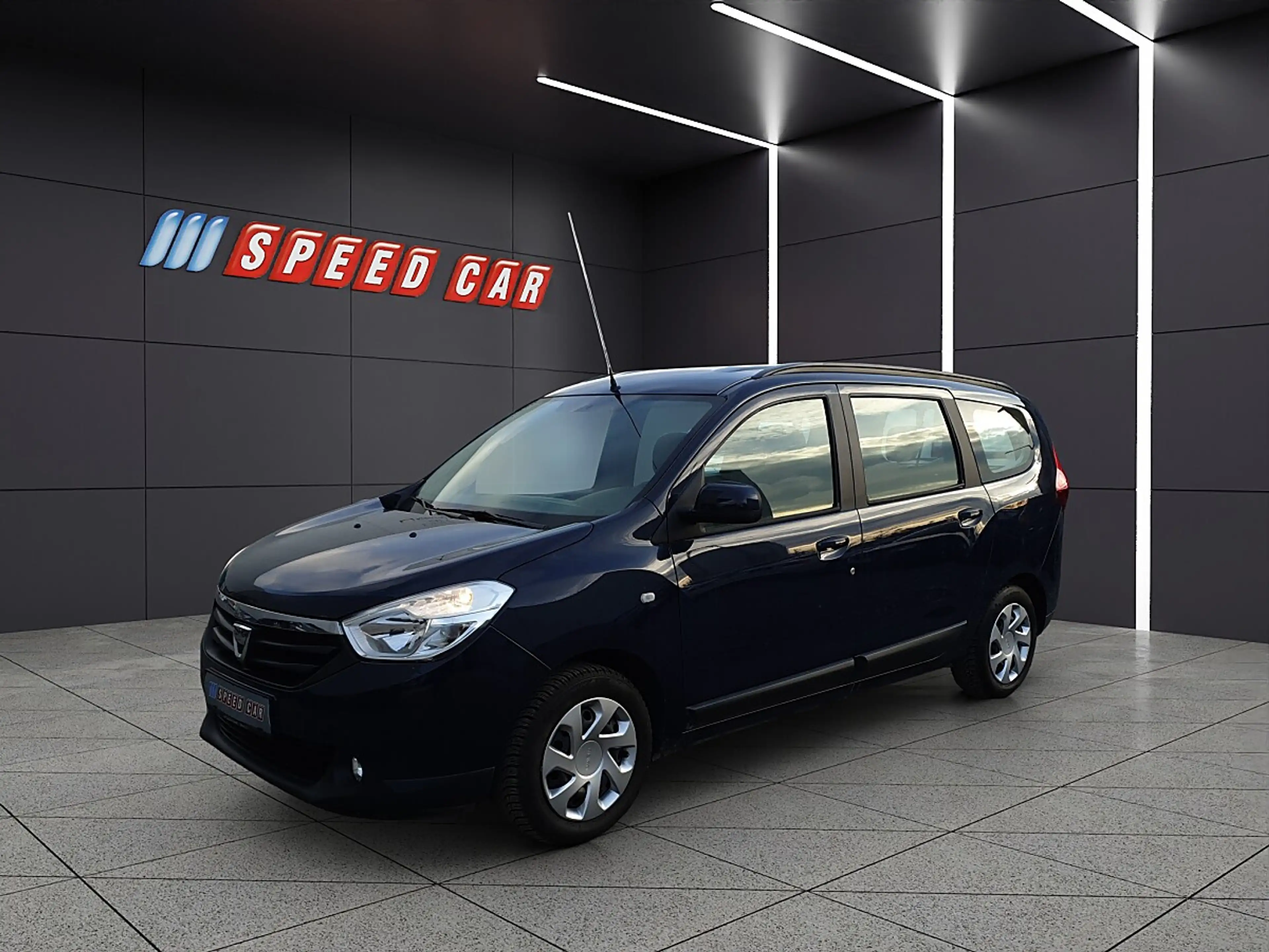 Dacia Lodgy Supreme SCe 100 S&S — photo 3