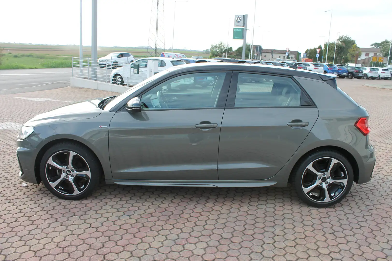 Audi A1 A1 Sportback 25 1.0 tfsi S Line Edition 95CV Grigio - 2