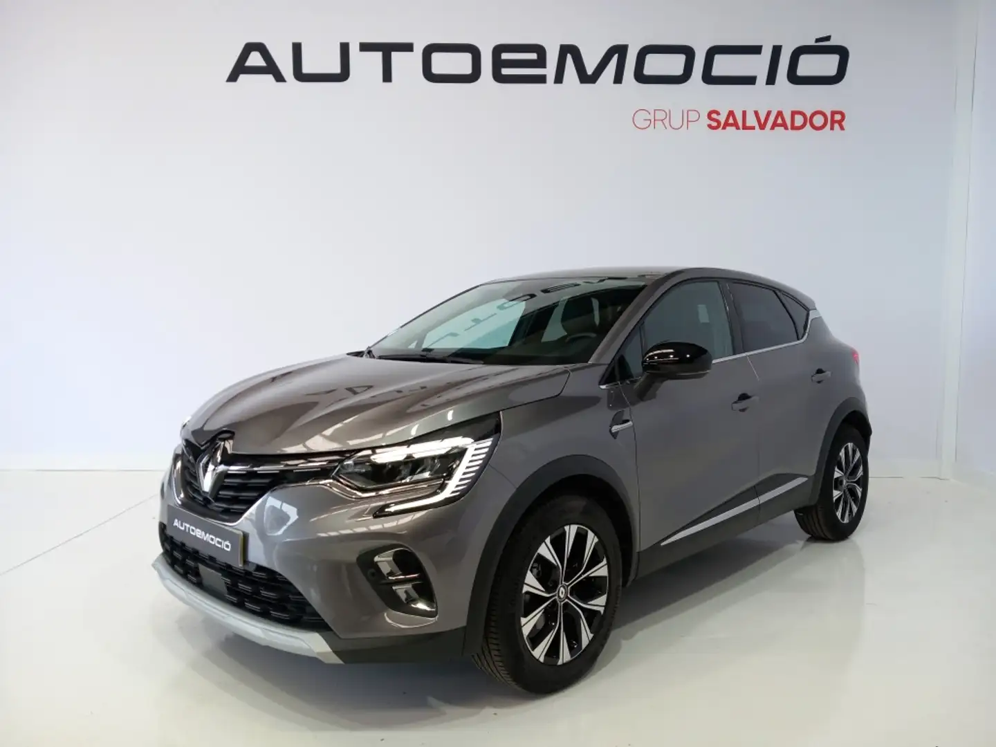 Renault Captur TCe Techno 67kW Gris - 1