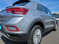 Volkswagen T-Roc Life 1.5 TSI DSG*NAVI*ASG*SHZ*LED*VIRTUAL* Silber - thumbnail 24