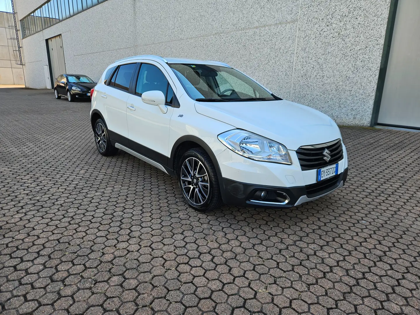 Suzuki SX4 S-Cross S-Cross I 2013 1.6 ddis Style 4wd allgrip Blanc - 2