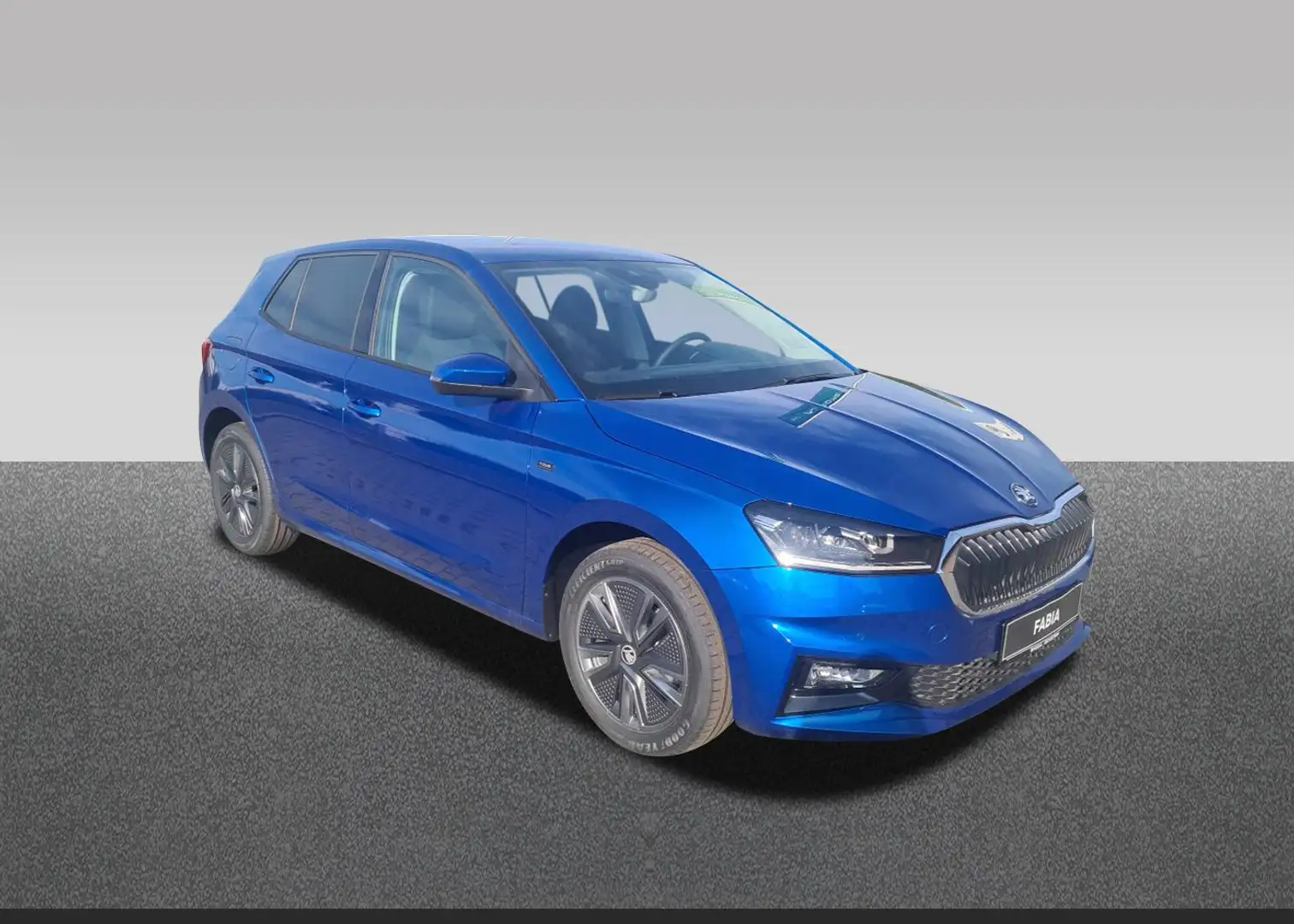 Skoda Fabia Tour 1.0 TSI Bleu - 1