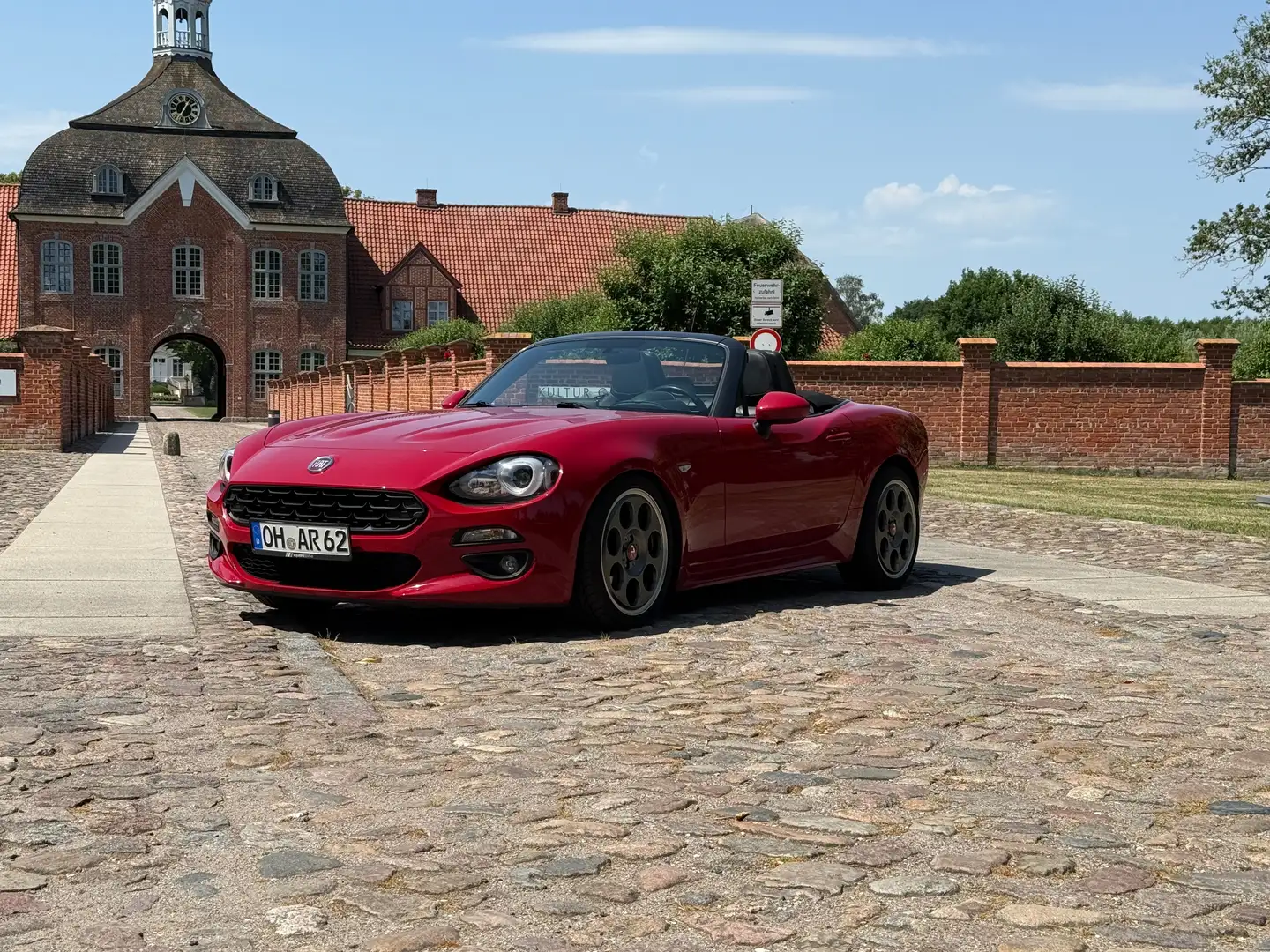 Fiat 124 Spider 124 Spider 1.4 MultiAir Turbo Lusso Rot - 2