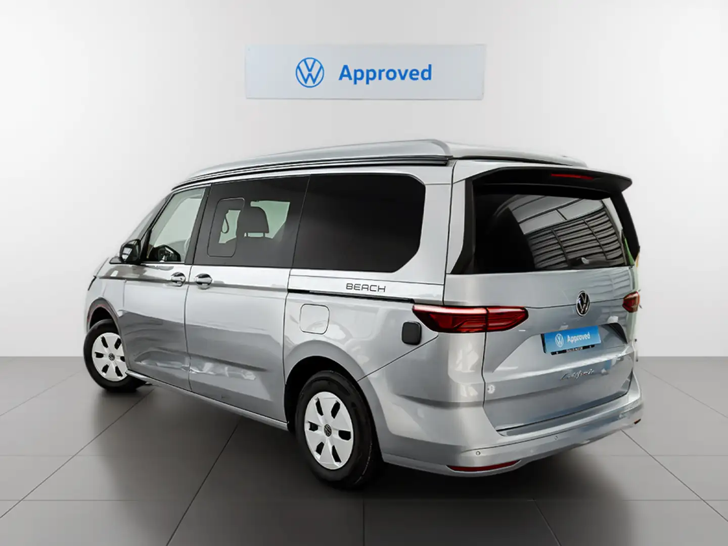 Volkswagen T5 California 2.0TDI Beach Camper 110kW Plateado - 2