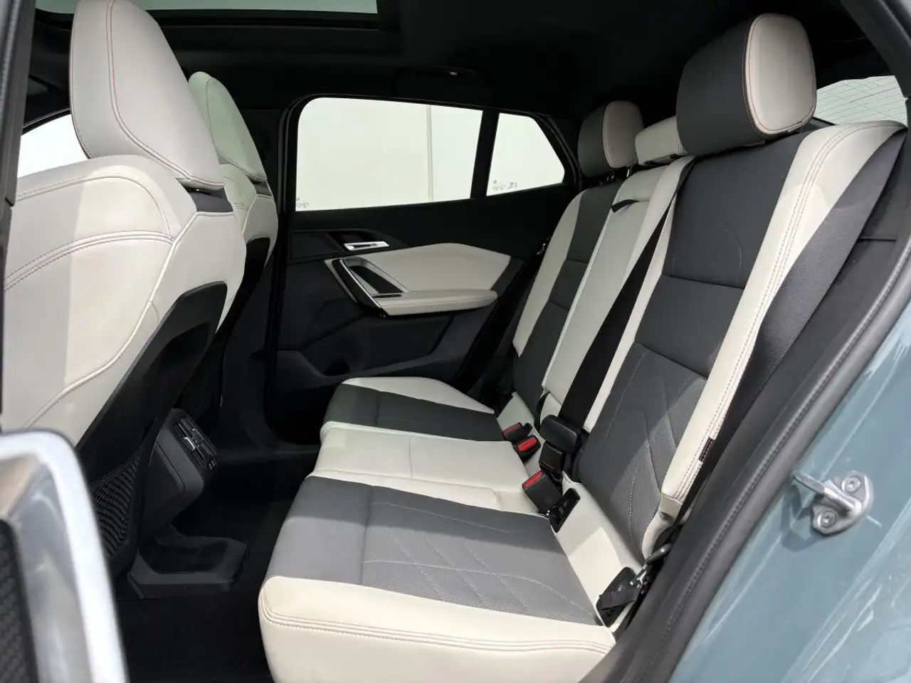 BMW X2 photo BMW X2