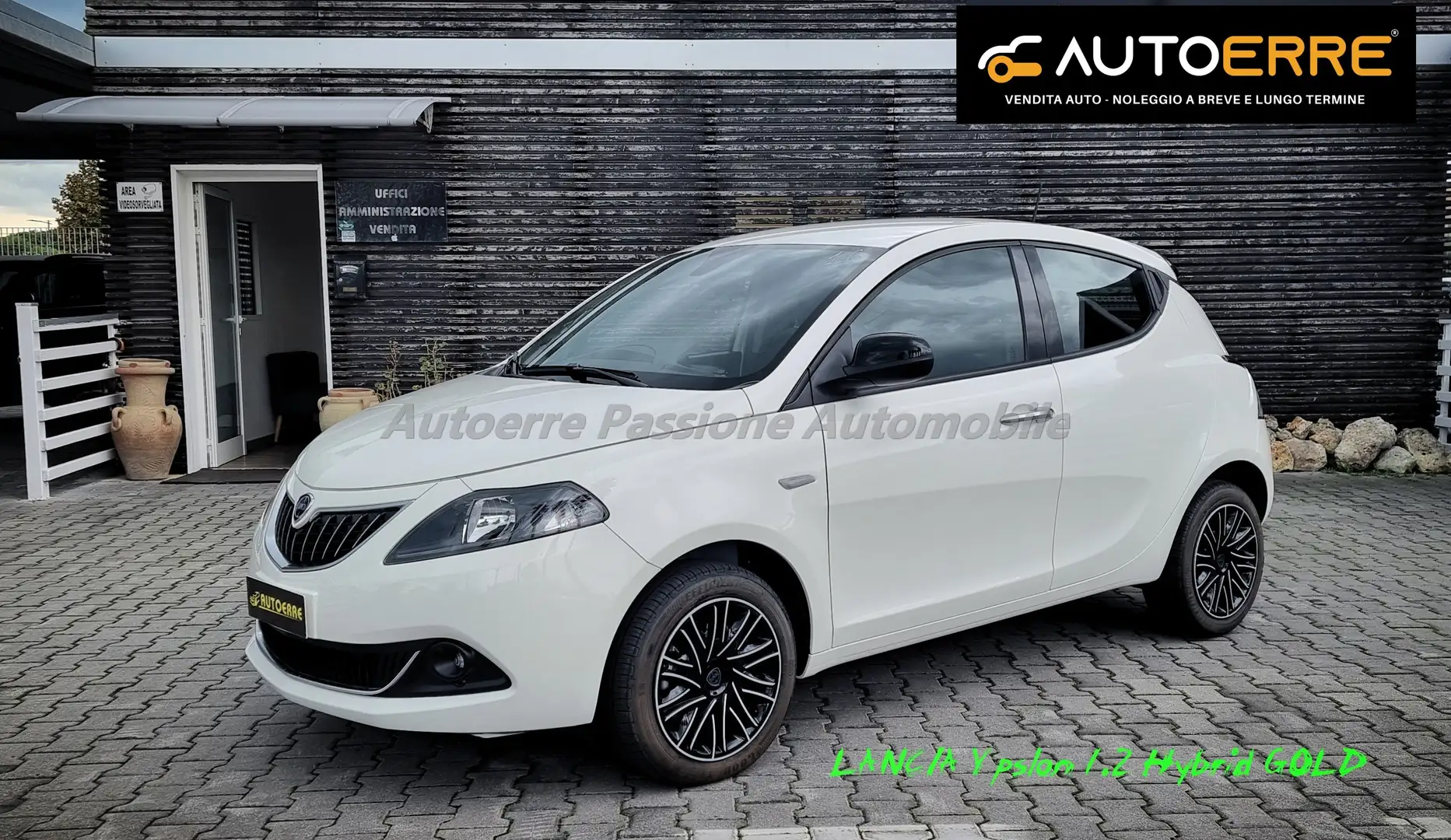 Lancia Ypsilon 1.0 firefly hybrid Gold Bianco - 1
