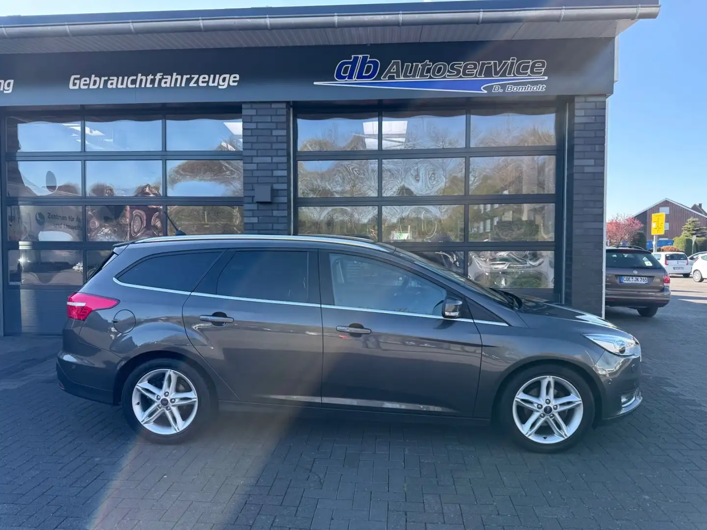 Ford Focus Turnier Titanium Kamera AHK Gris - 1