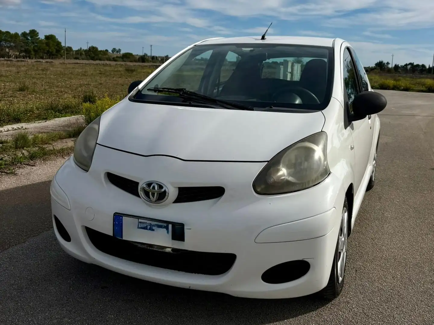 Toyota Aygo Aygo 5p 1.0 Now Connect Bianco - 2