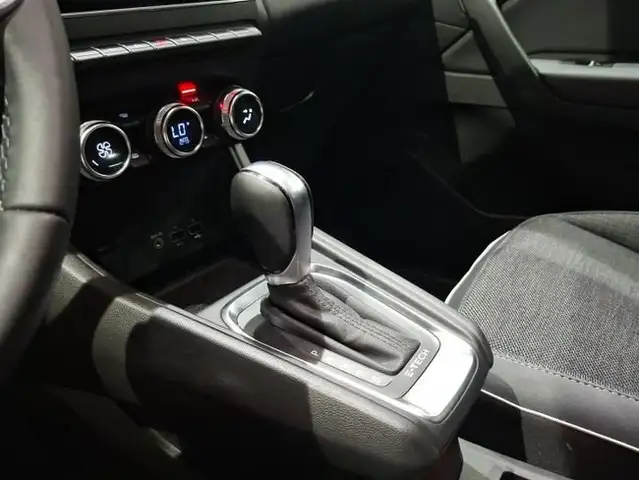 Renault Captur view 14