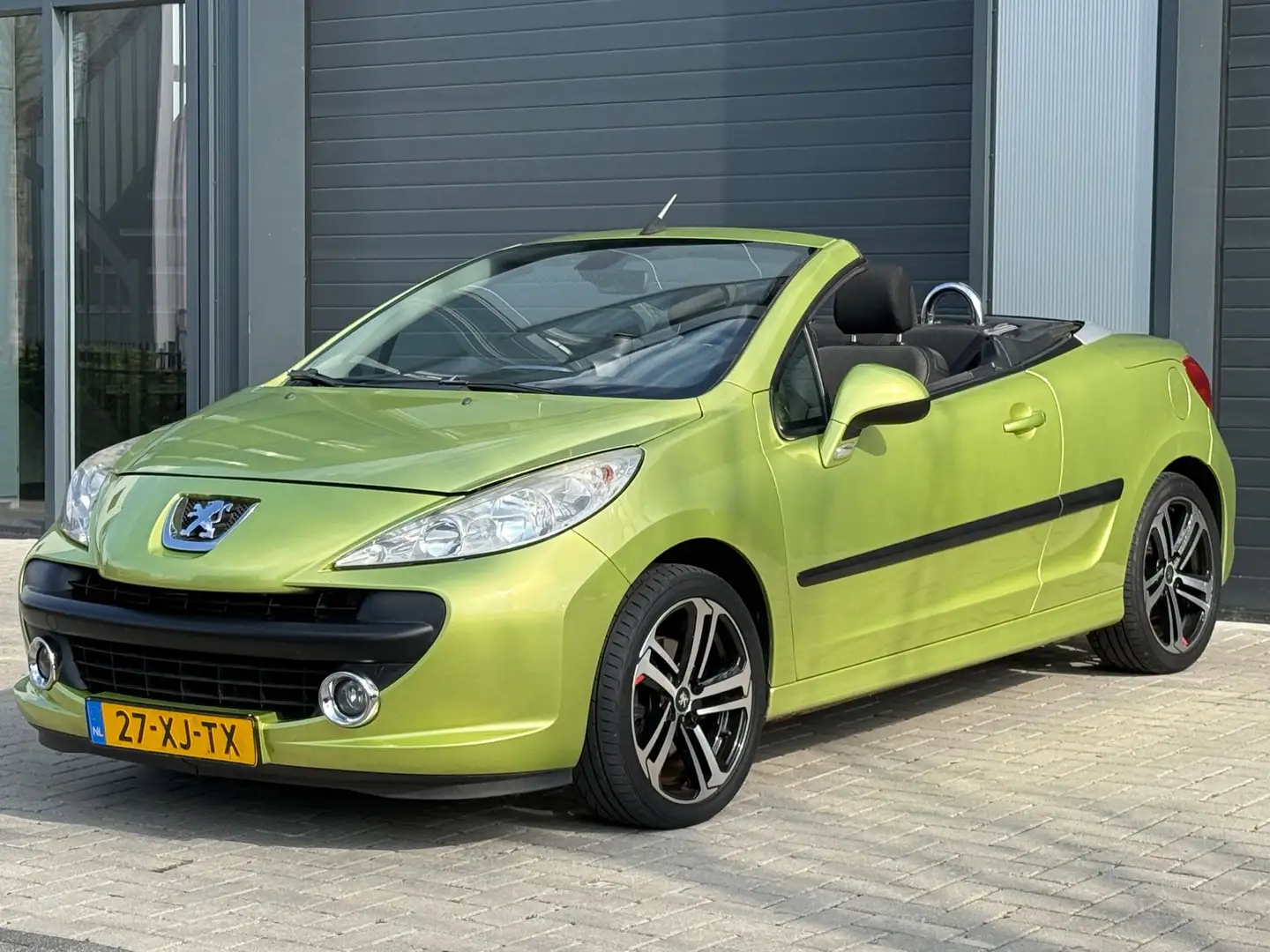 Peugeot 207 CC 1.6 VTi / Cabrio / Airco / APK / Sport velgen Jaune - 2