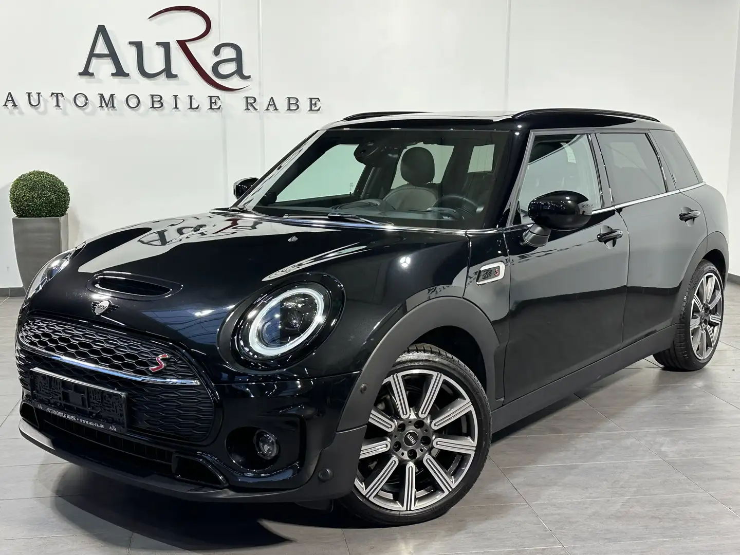 MINI Cooper S Clubman NAV+LED+PANO+KAM+HEAD-UP+H&K+VC Schwarz - 1