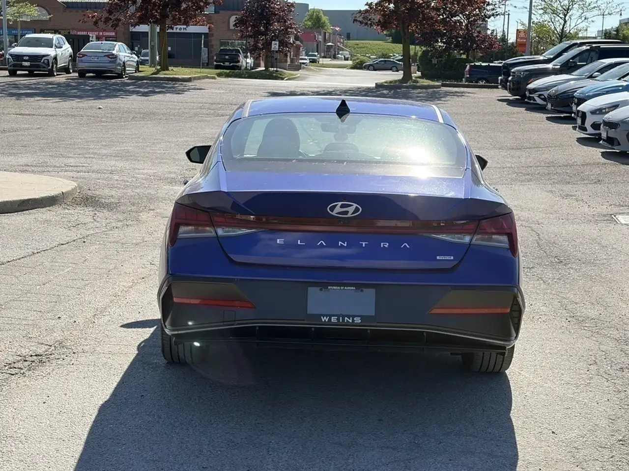 Hyundai ELANTRA photo Hyundai ELANTRA