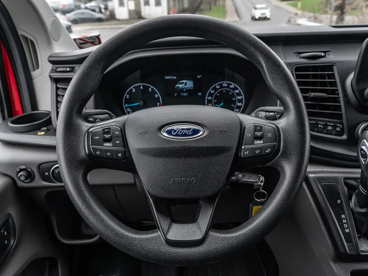 Ford Transit Cargo Van снимка Ford Transit Cargo Van