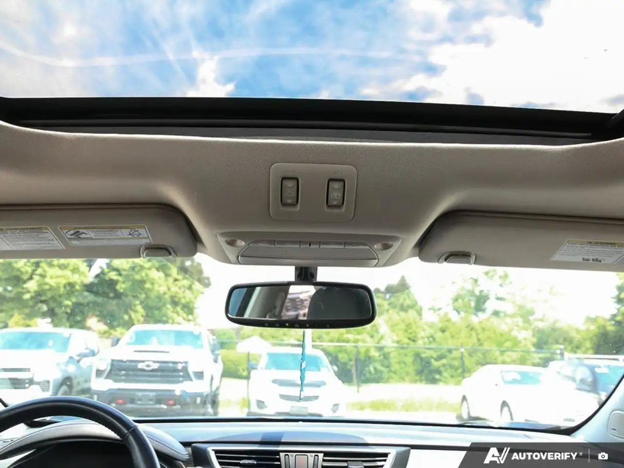 Nissan Murano снимка Nissan Murano