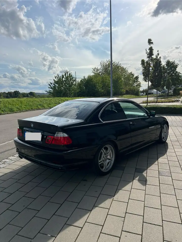BMW 330 Ci, foto 2