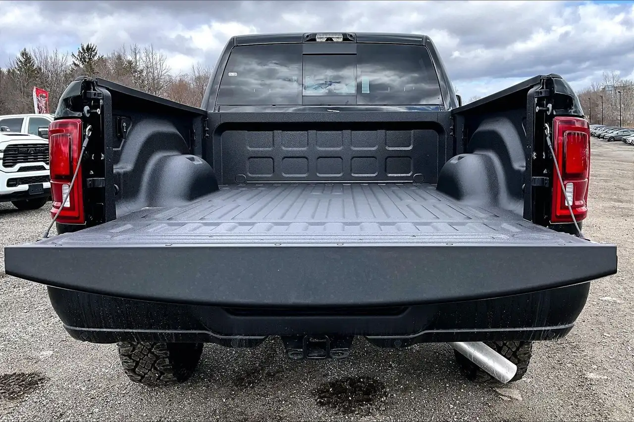 RAM 2500 photo RAM 2500
