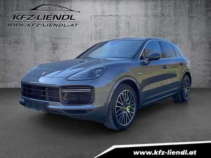Porsche Cayenne Turbo S E-Hybrid Keramik