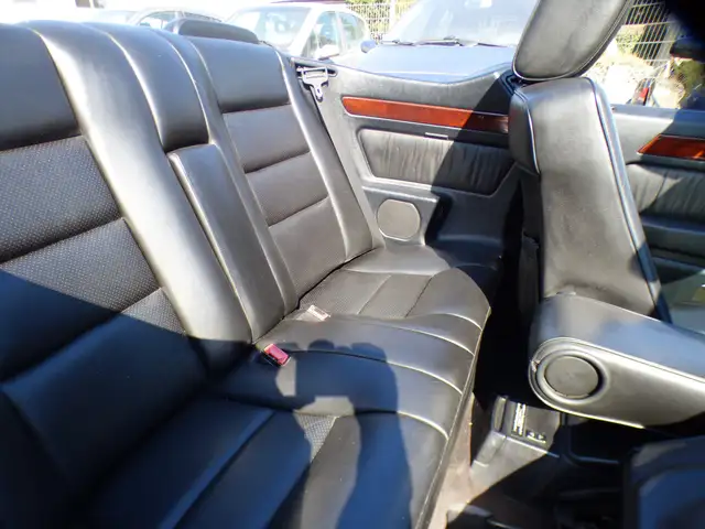 Mercedes-Benz E-Class view 9