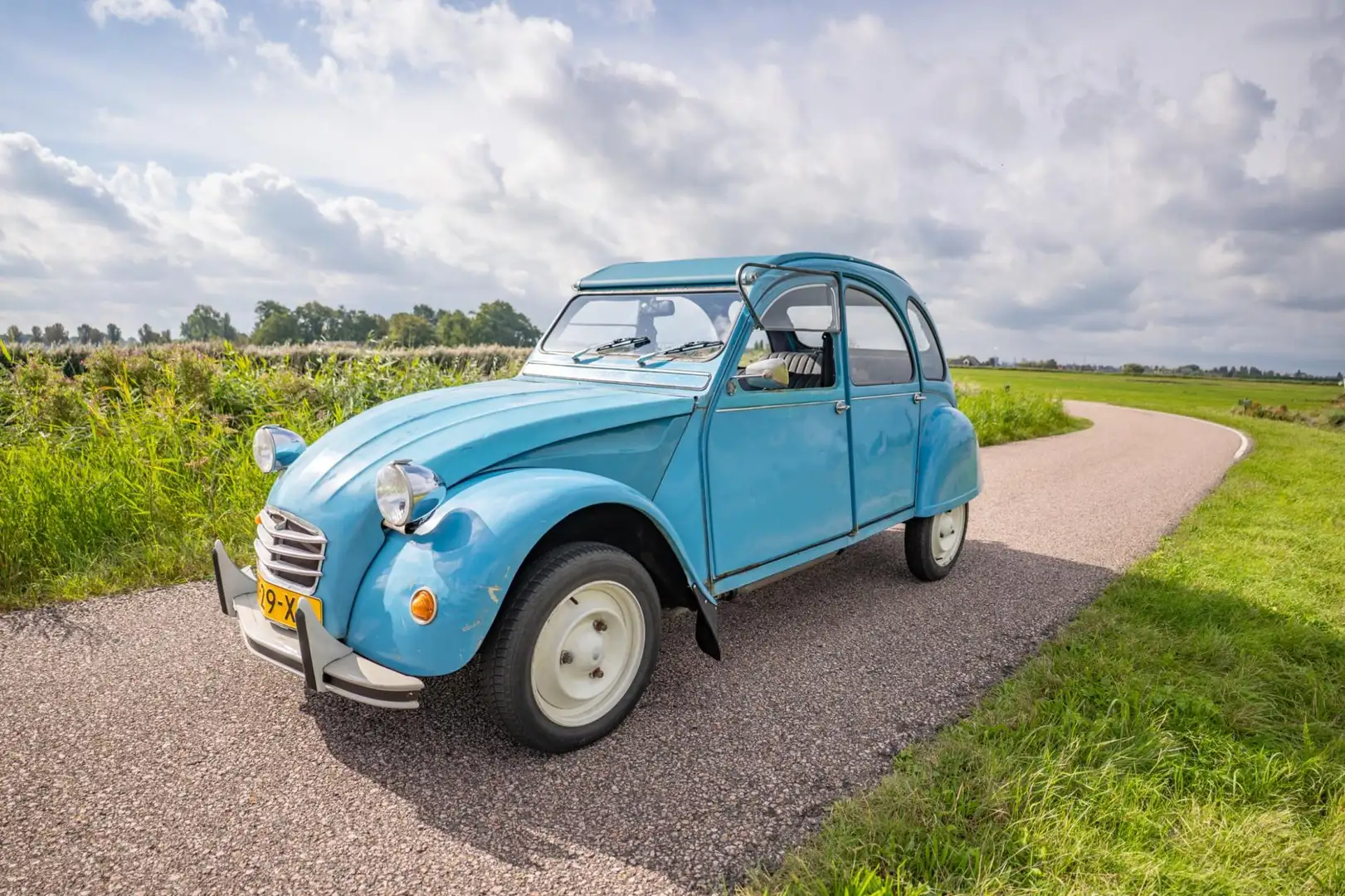 Citroen 2CV 6 Special Blu/Azzurro - 2