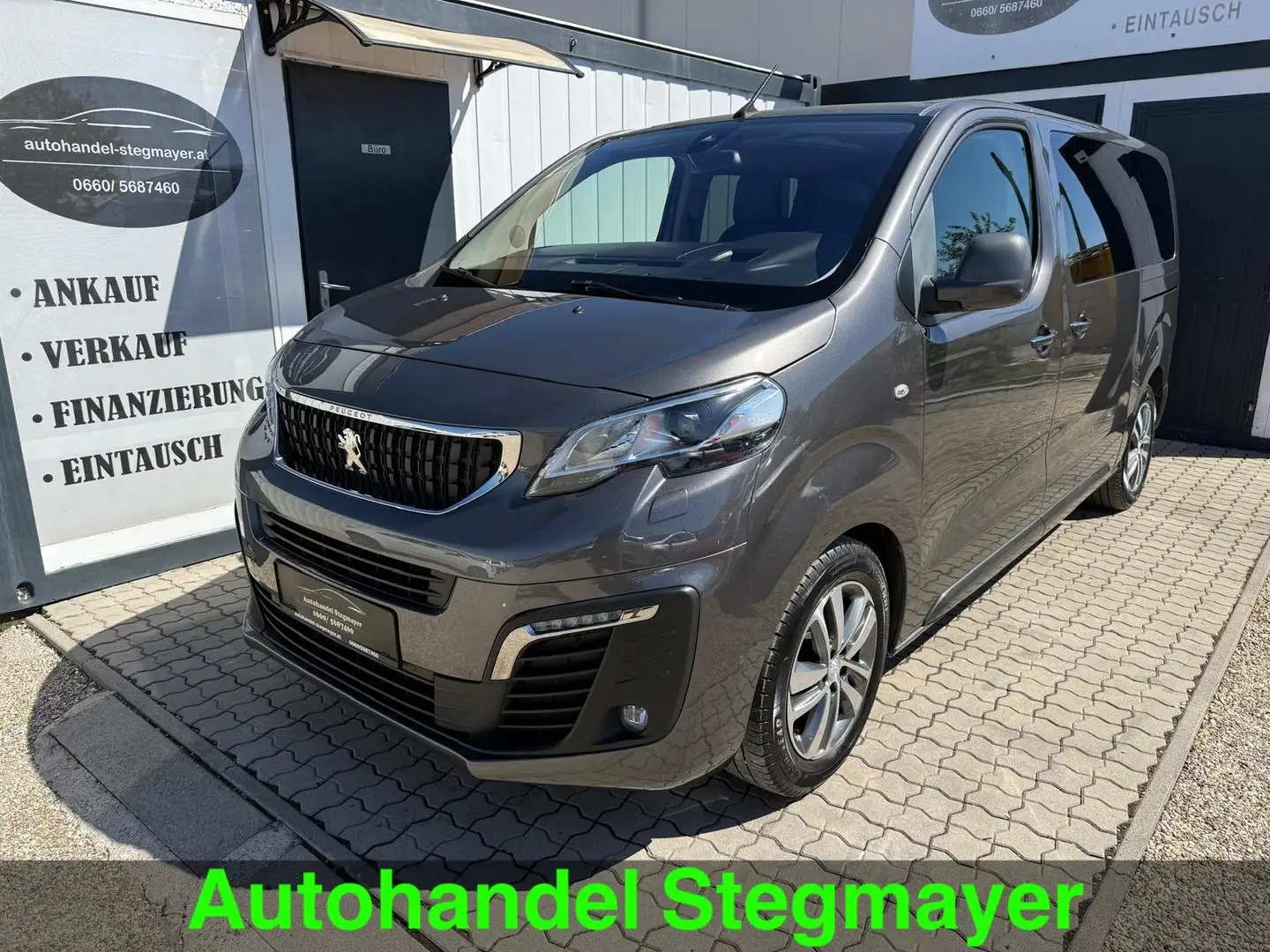Peugeot Traveller Allure L2 Grau - 1