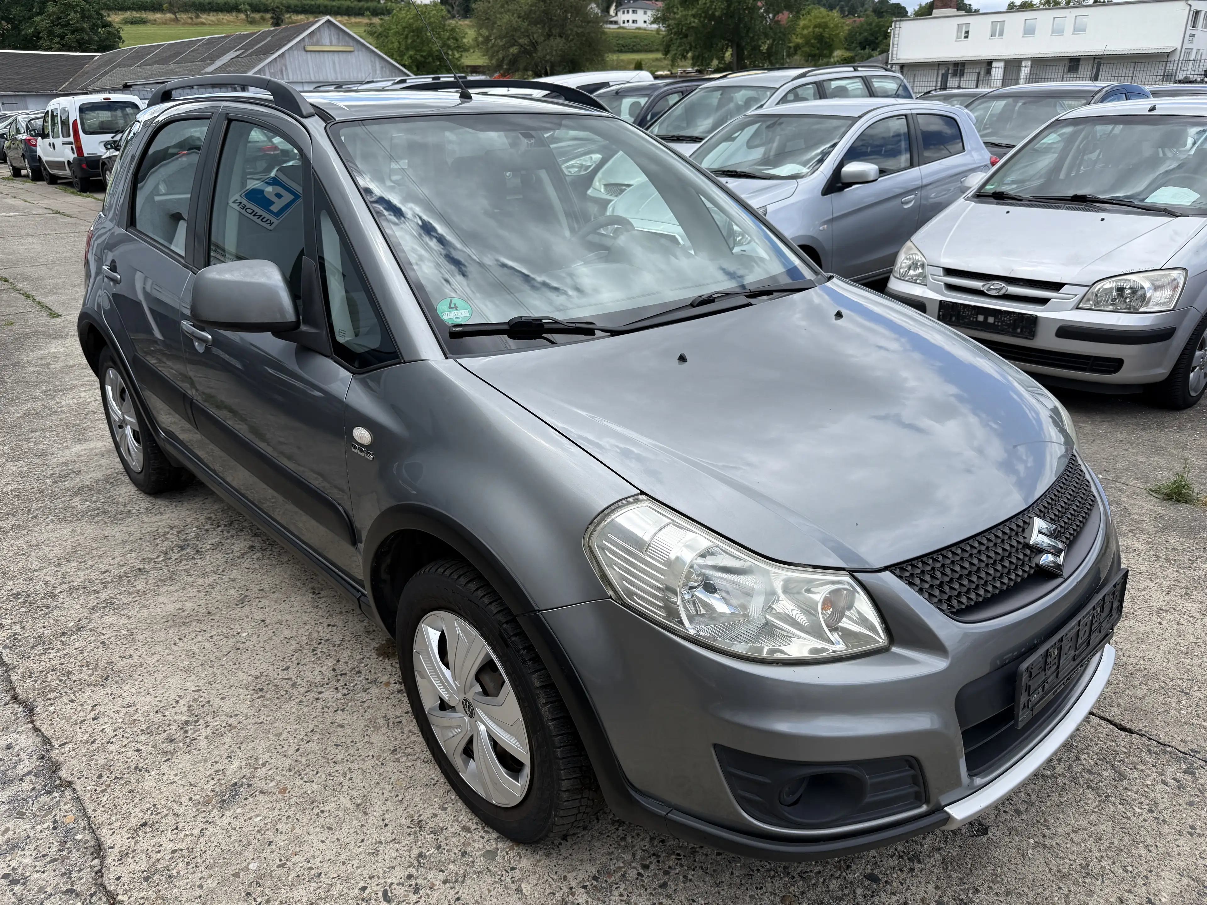 Suzuki SX4 Club — photo 10