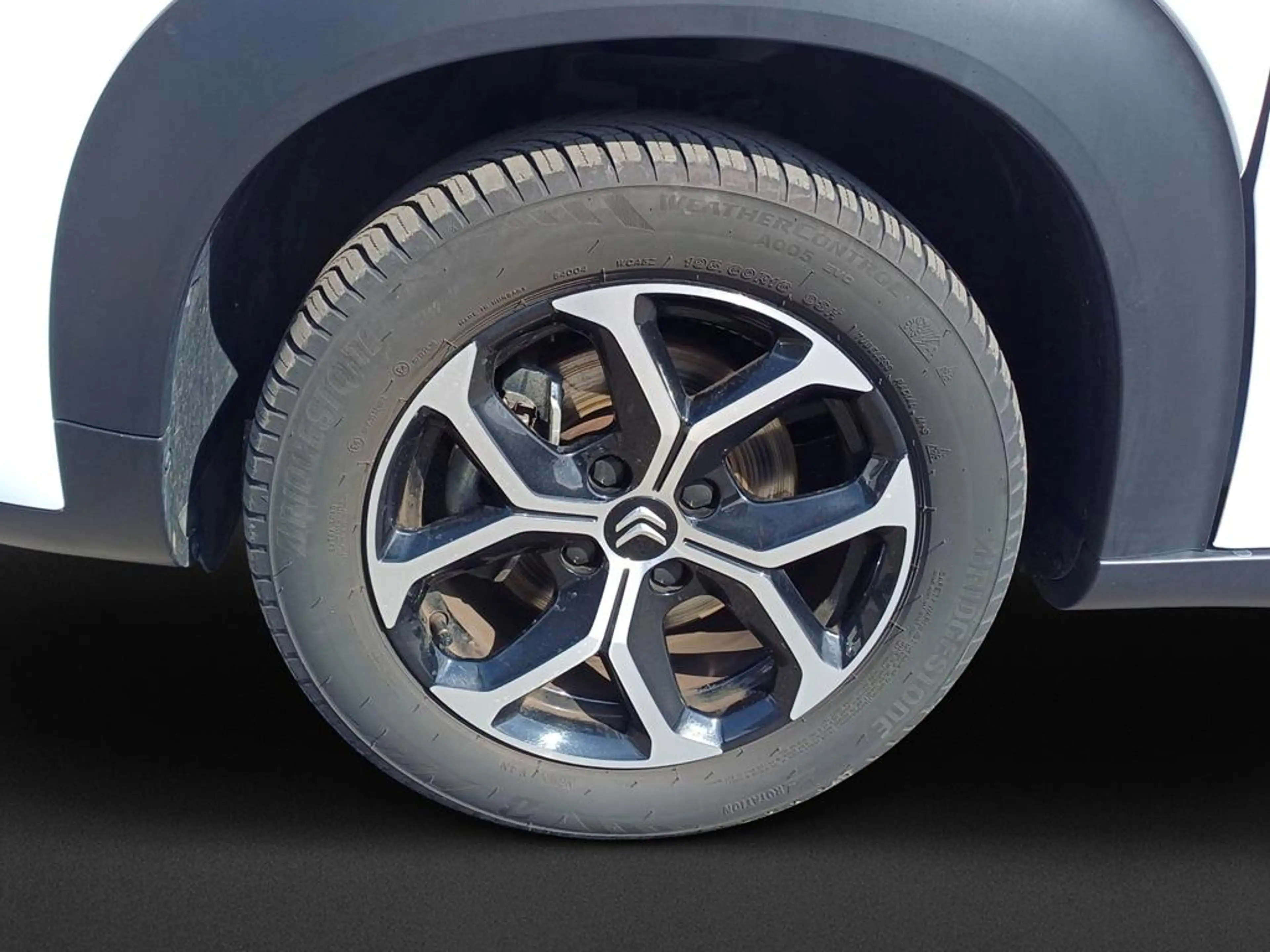 Citroen C3 Aircross PureTech 110 S&S Shine — photo 7