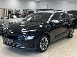 Hyundai KONA Trend Ambiente Navi ACC Voll LED R.Cam SHZ