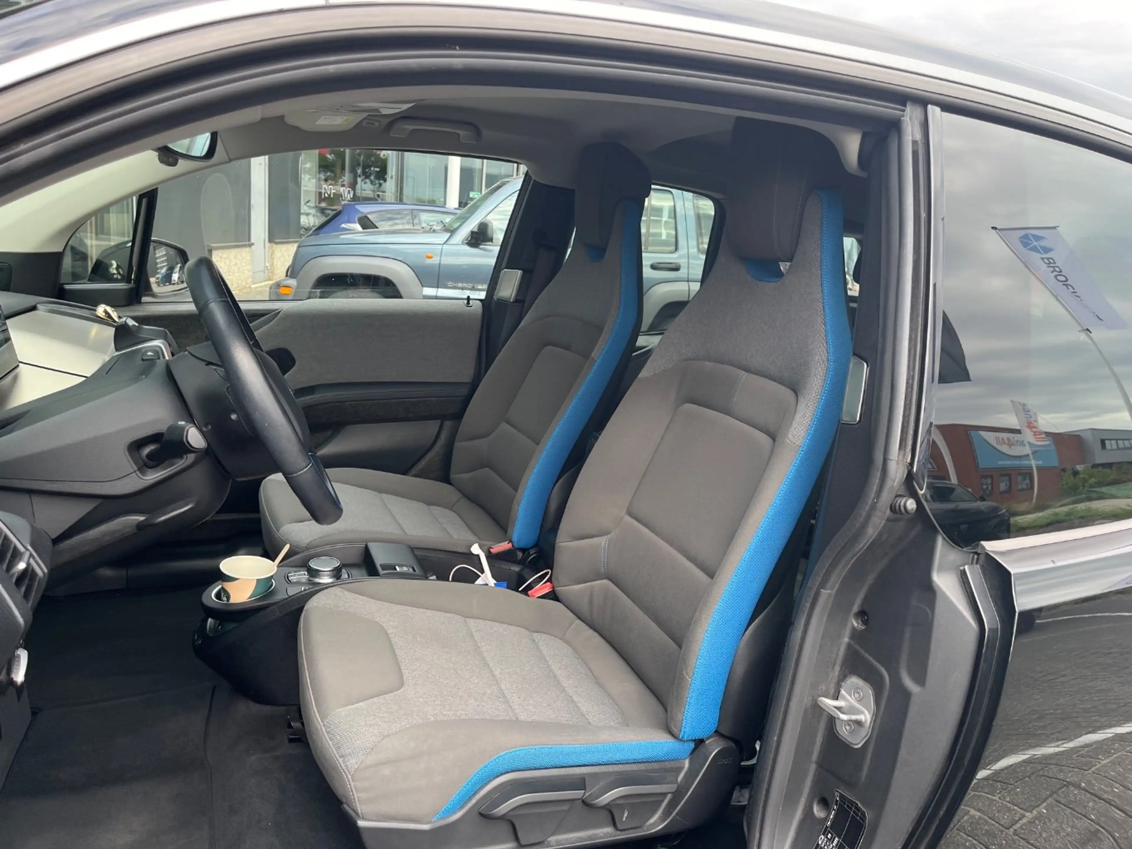 BMW i3 Executive Edition 120Ah 42 kWh | NL-AUTO! | CRUISE — photo 8