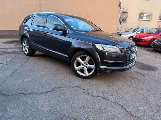 Audi Q7 3.0 TDI quattro-Sline-TÜV SERVICE NEU