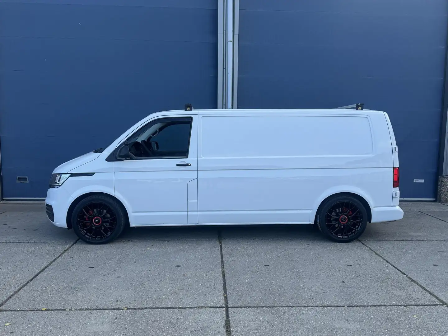 Volkswagen T6.1 Transporter 2.0 TDI L2H1 30 Comfortline AIRCO / CRUISE CONTROL Blanc - 2