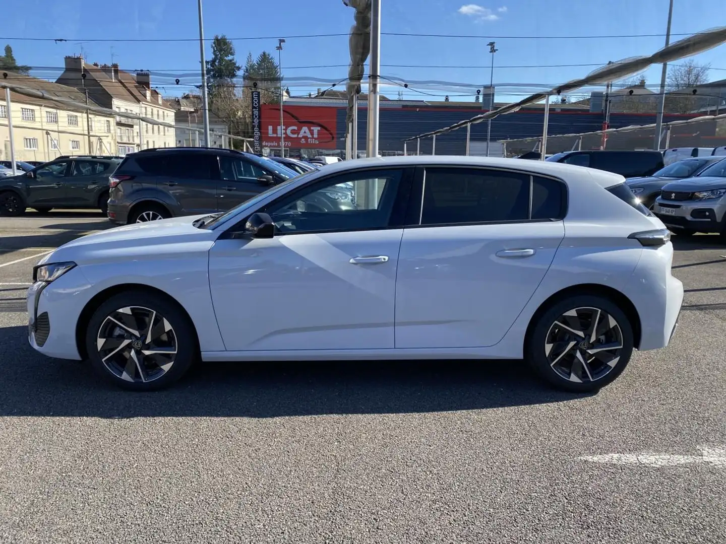 Peugeot 308 III 1.5 BlueHDi S\u0026S 130 EAT8 Allure CAMERA 36 Blanc - 2
