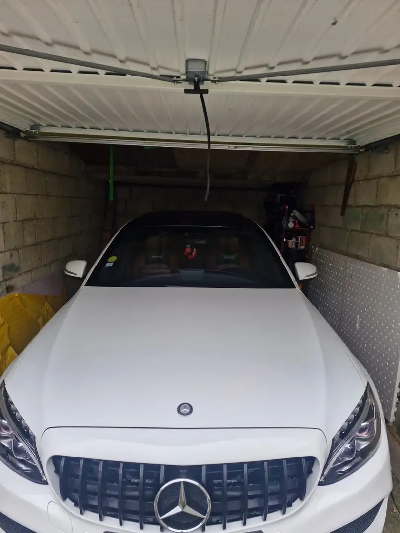 Mercedes-Benz 220 AMG Optik Fehér - 2