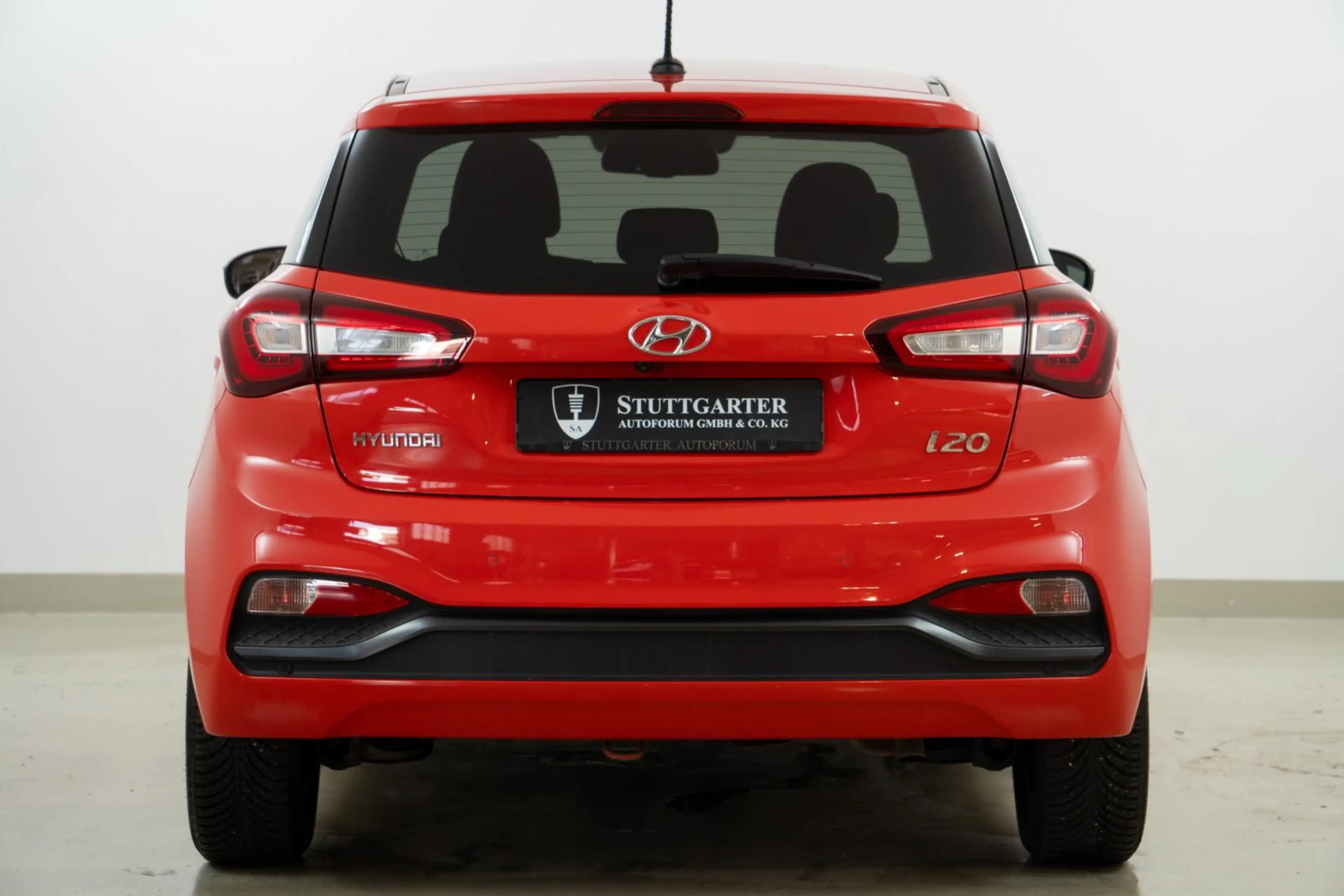 Hyundai i20 Style Kamera PDC Navi — photo 5