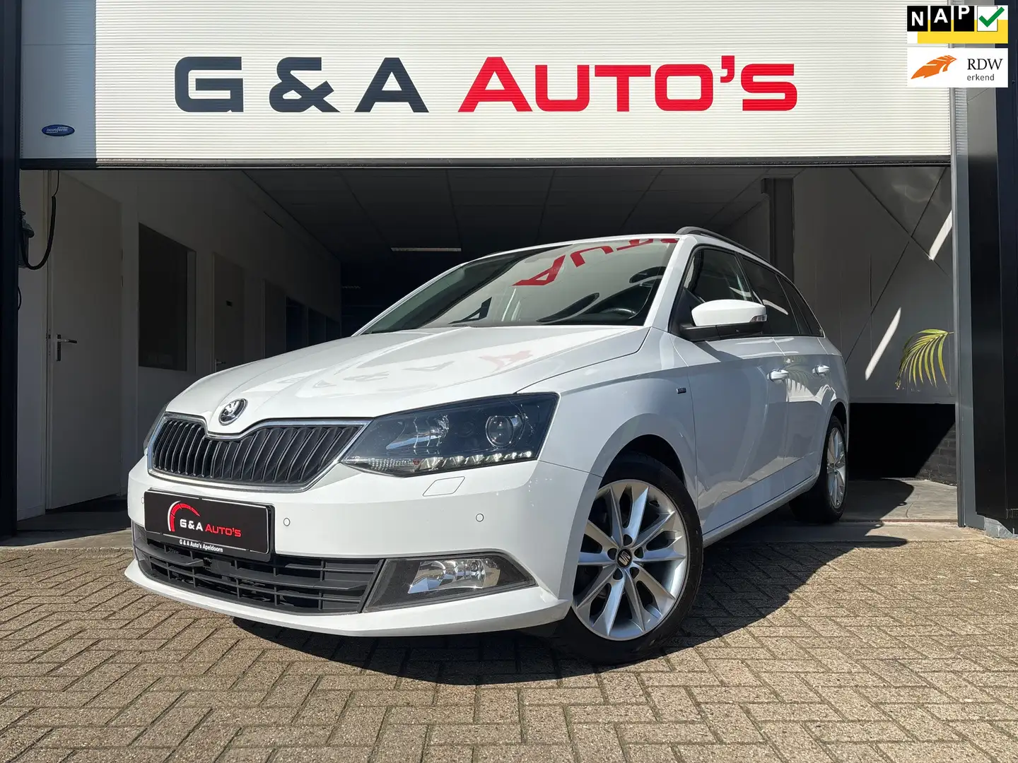 Skoda Fabia Combi 1.2 TSI AIRCO / LED / CRUISE CTRL / PDC / ST Blanco - 1
