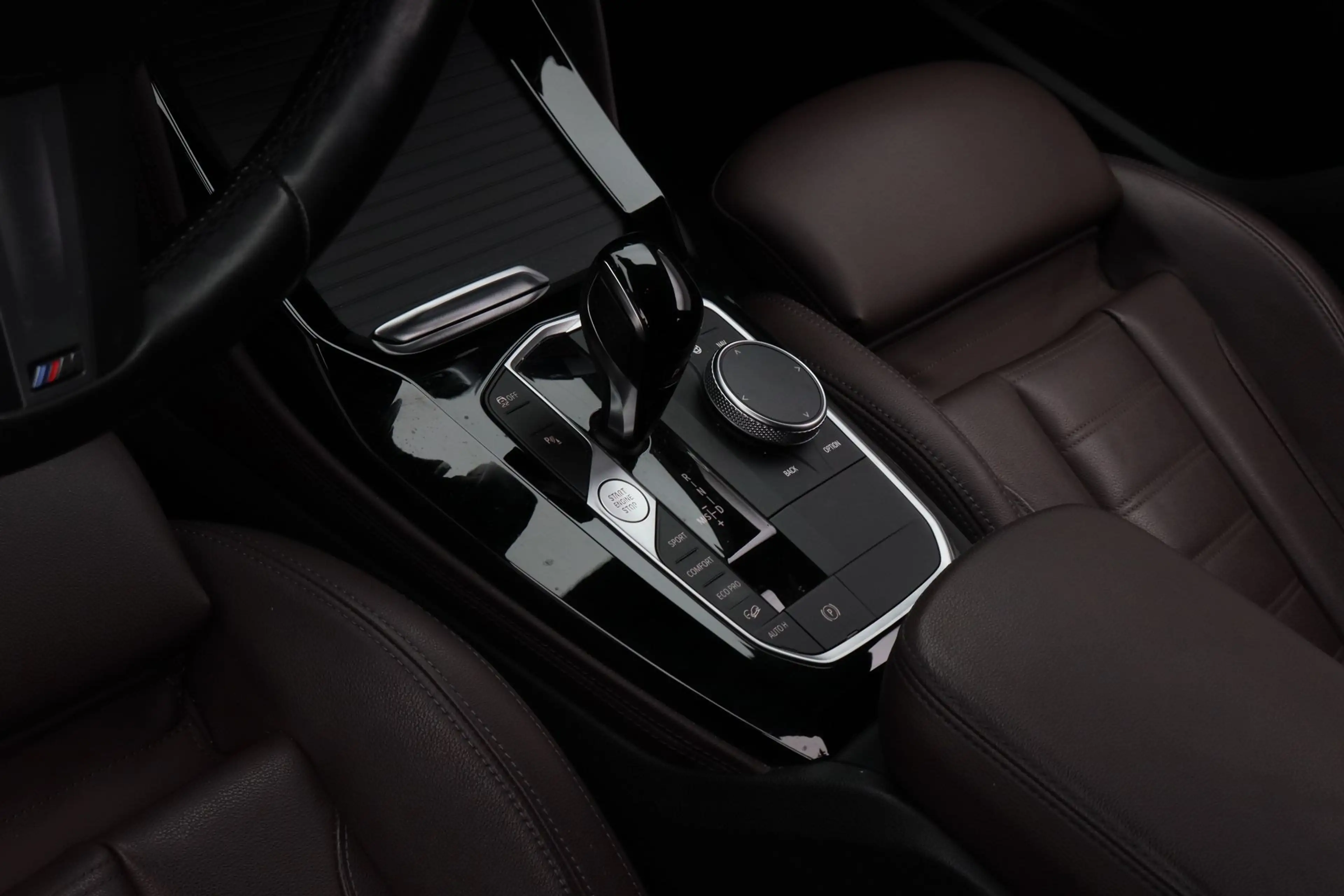 BMW X4 xDrive20i Business Edition Plus | Elektrisch verwa — photo 9
