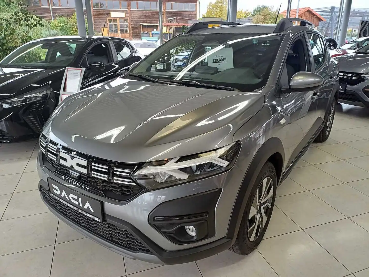 Dacia Sandero TCe 90 Stepway Expression/KLIMA/EINPARKHILFE HINTE Grau - 1