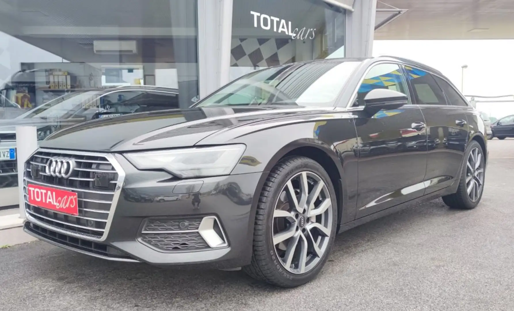 Audi A6 Avant 45 2.0 TFSI mhev S tronic Business Sport Nero - 1