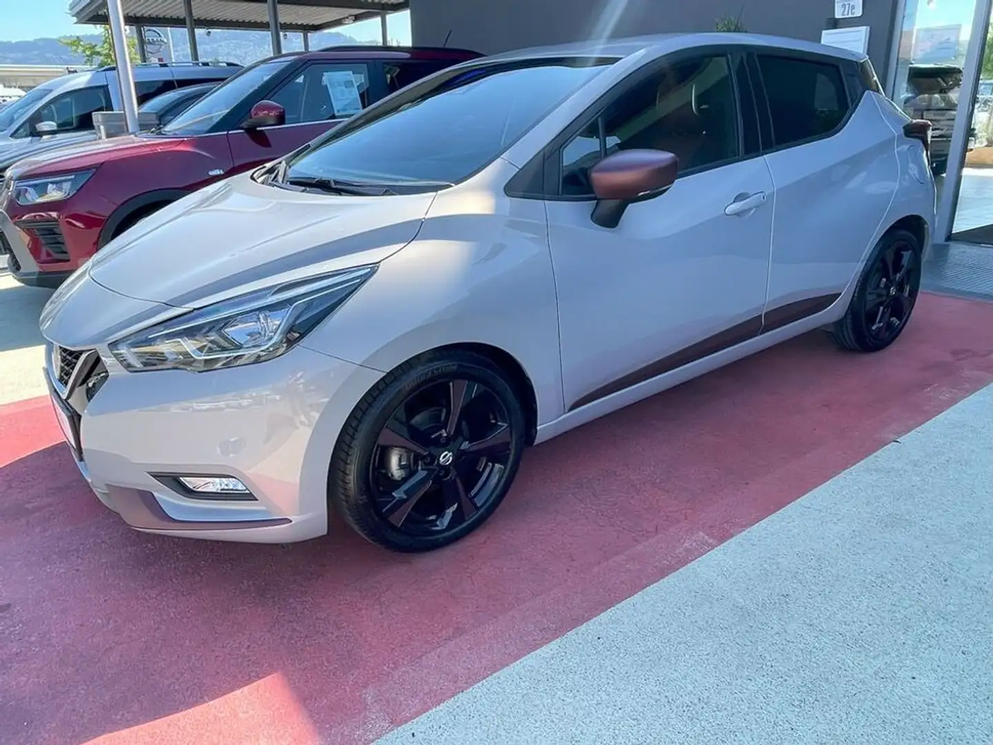 Nissan Micra N-Style/Tekna Sport Automatik Leder BOSE ! Zilver - 1