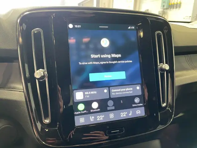 Volvo C40 2023 — photo 4