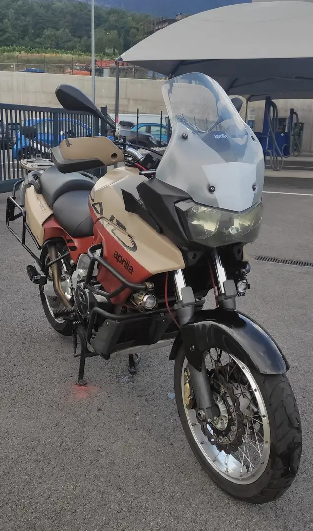 Aprilia ETV 1000 Rally Raid Коричневий - 1