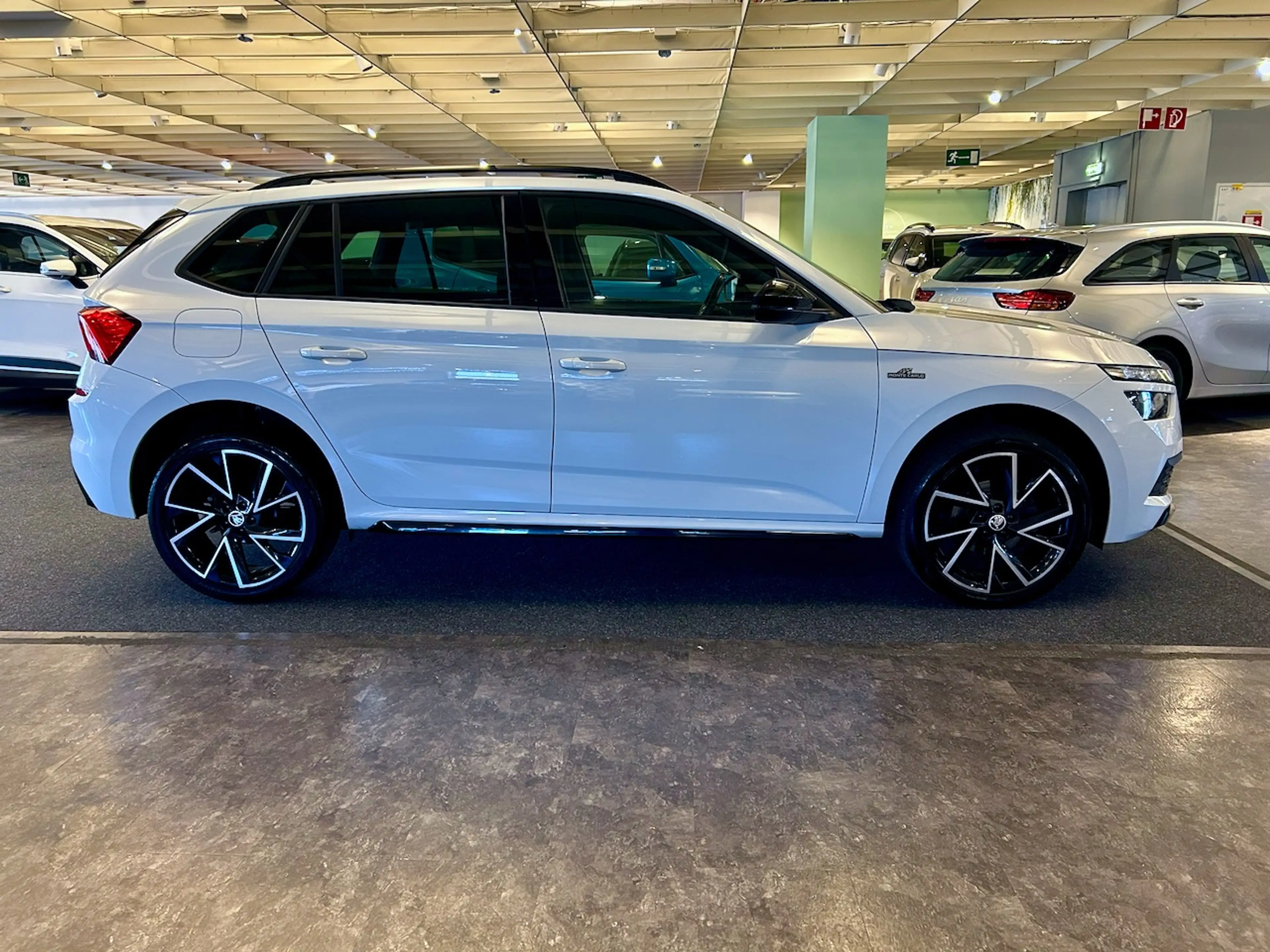 Skoda Kamiq 1,5 TSI Monte Carlo — photo 4