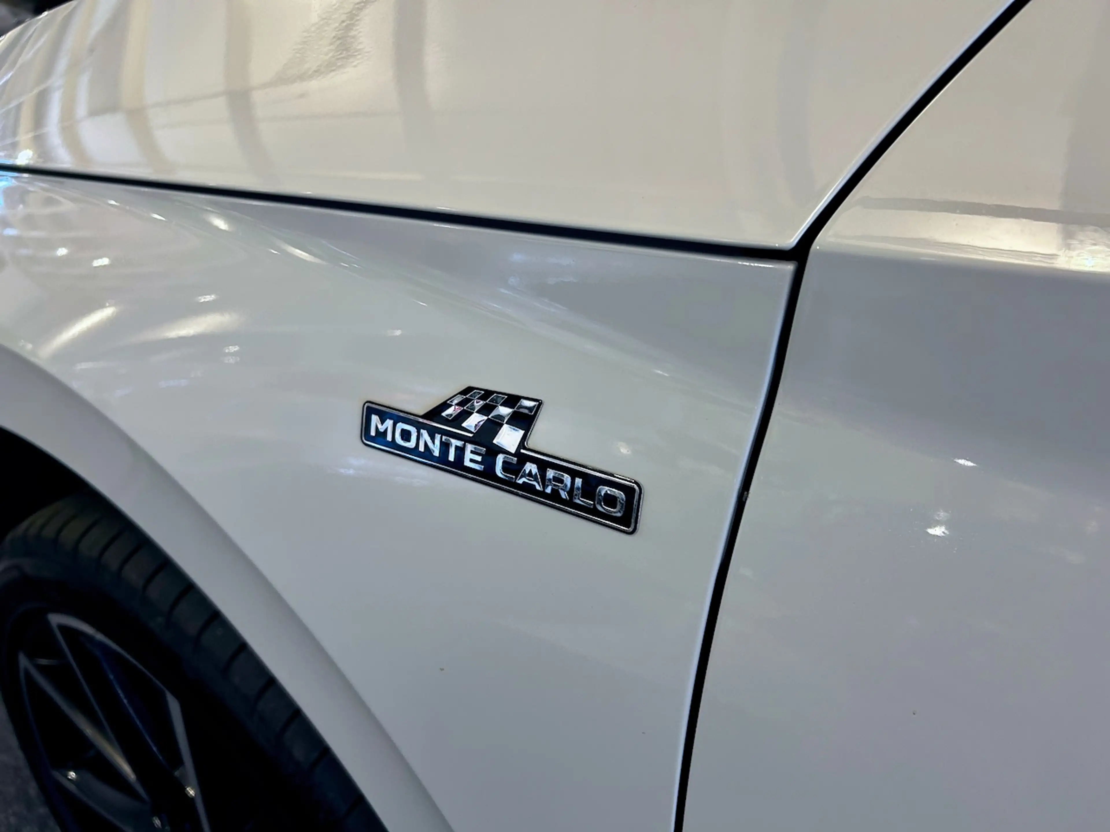 Skoda Kamiq 1,5 TSI Monte Carlo — photo 9