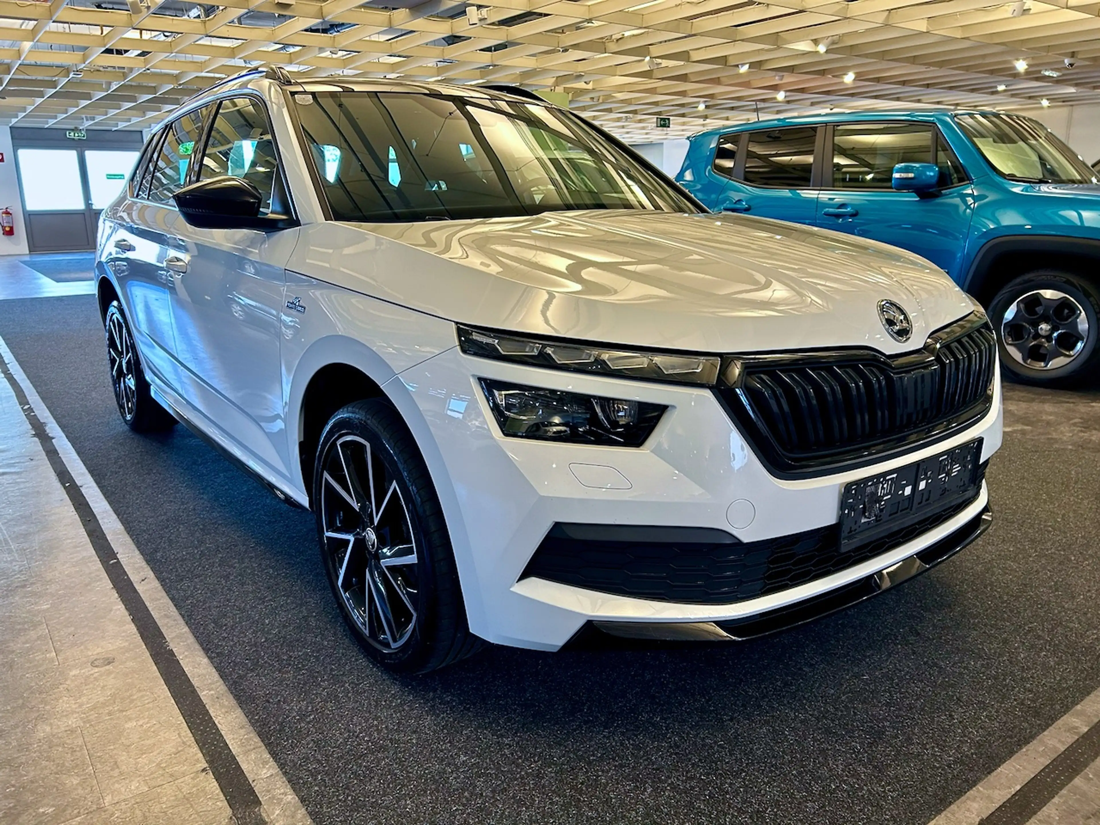 Skoda Kamiq 1,5 TSI Monte Carlo — photo 3
