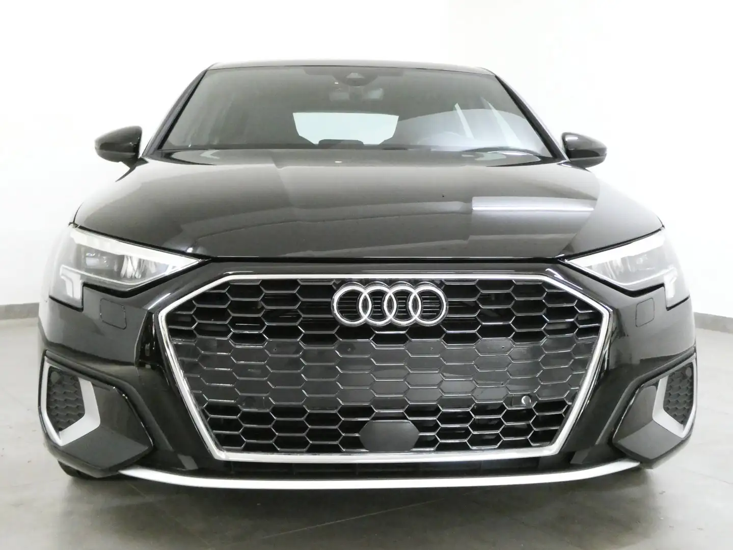 Audi A3 SB 30 "S-Line" advanced" LED Navi ACC B&O App DAB virtual Sportsitze elektr.-H. phone-box Schwarz - 2
