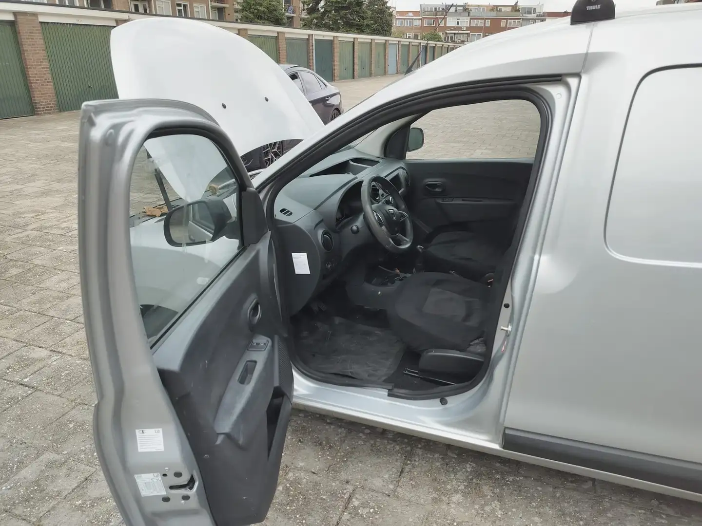 Dacia Dokker Dokker 1.5 dCi 75 Ambiance Grijs - 2