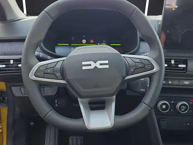 Dacia Sandero view 14