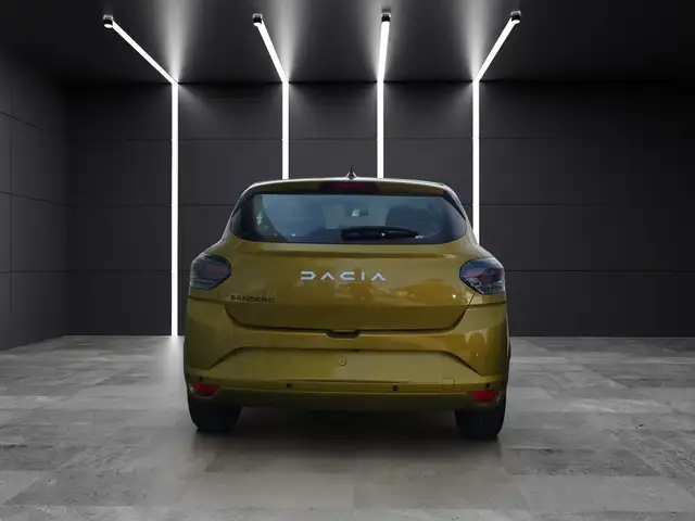Dacia Sandero view 2
