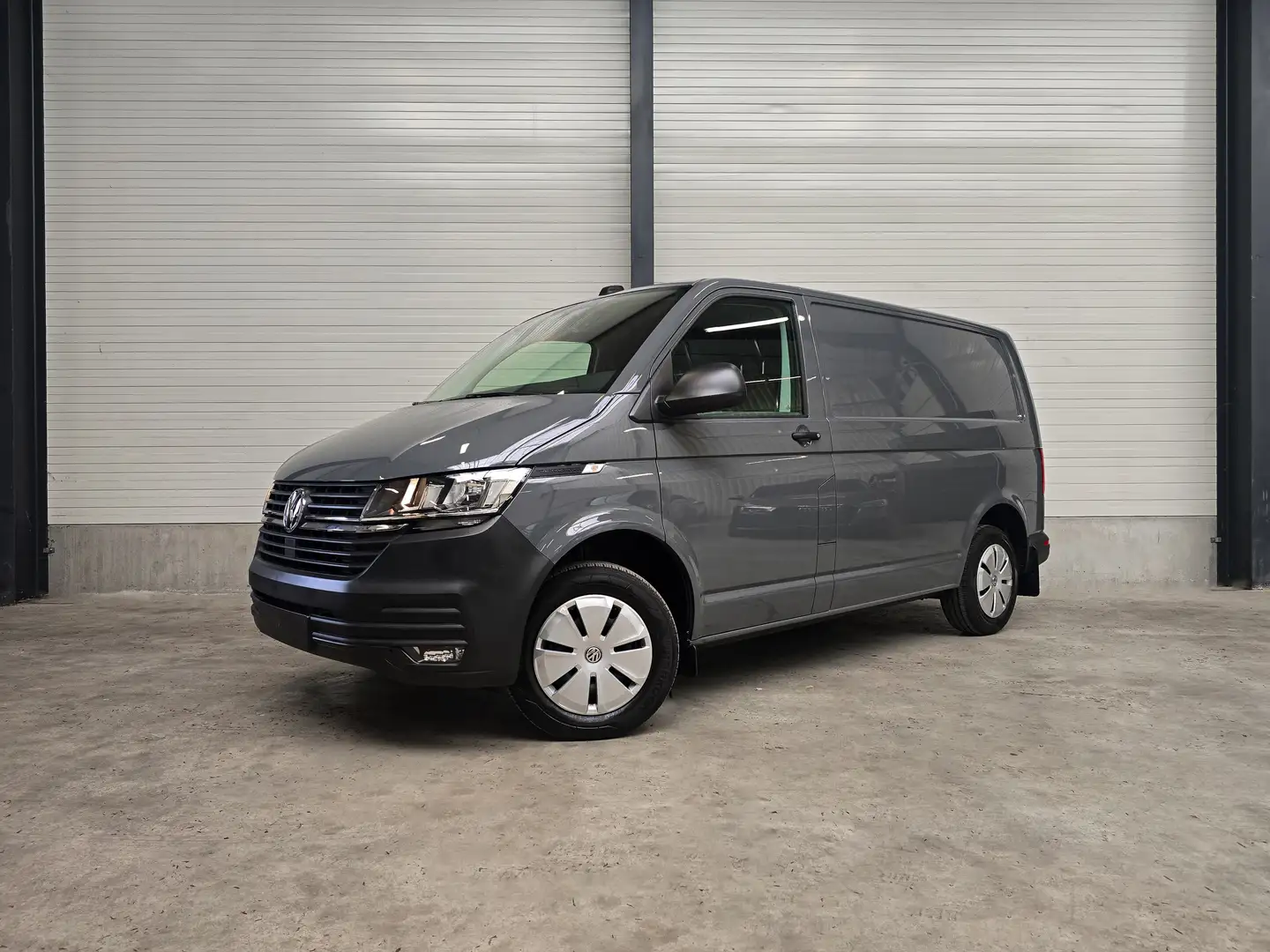Volkswagen T6.1 Transporter ✖ UTILITAIRE | TVA | VEHICULE NEUF ✔ Gri - 1