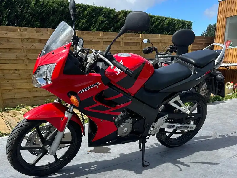 Honda CB 125 - foto 3